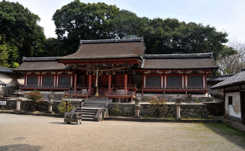 休岡八幡神社